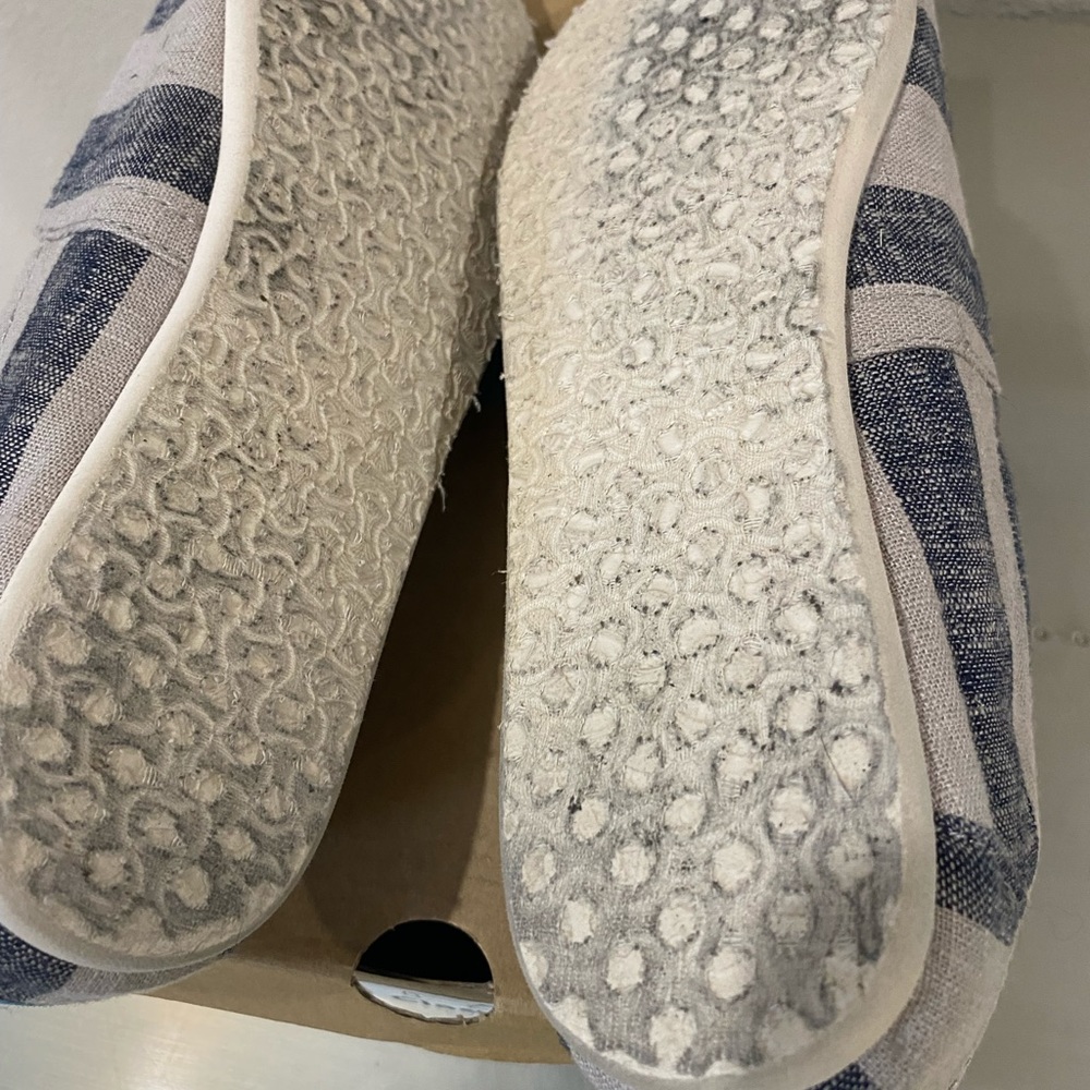 Toms striped shoes - Picture 7 of 8
